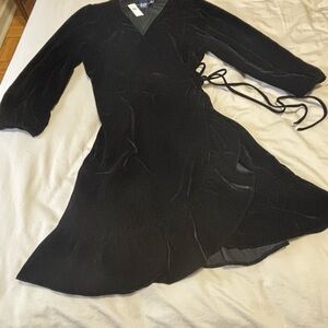 GAP Black Velvet Long Sleeve Wrap Dress NWT